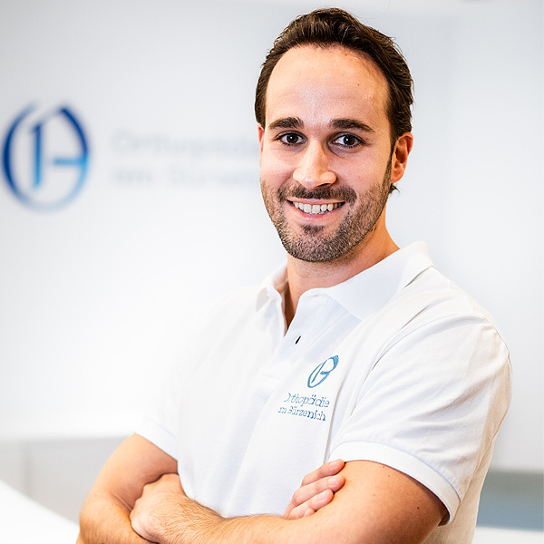OAG-Campus_Benedikt-Stolz Arzt in Weiterbildung für Orthopädie und Unfallchirurgie, Notfallmediziner am OAG Campus Köln