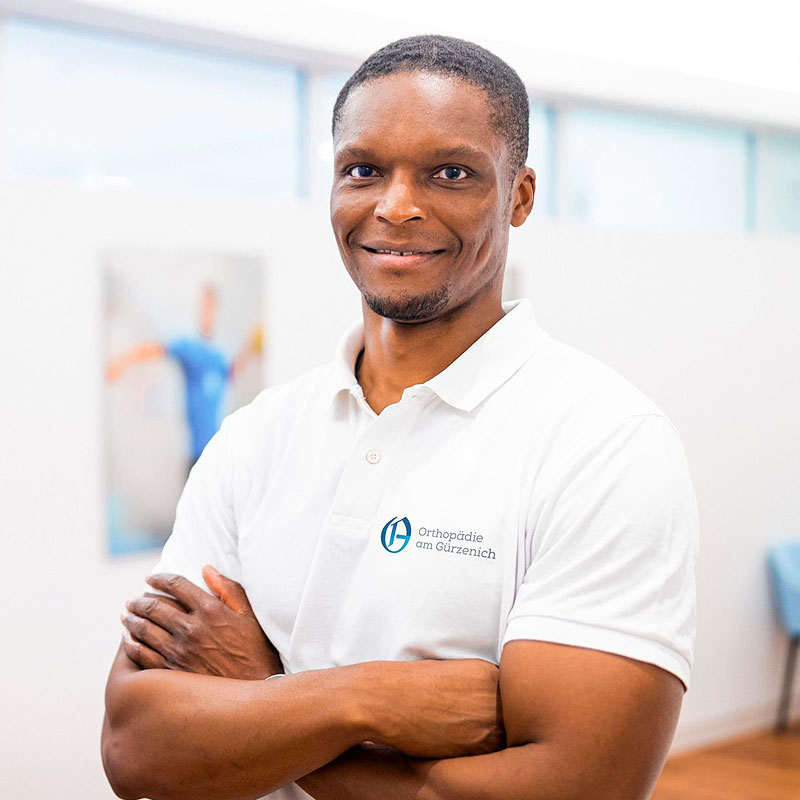 Philip Ibe Philip Ibe, Facharzt, Spezialist für arthroskopische Gelenkchirurgie, OAG Campus Köln